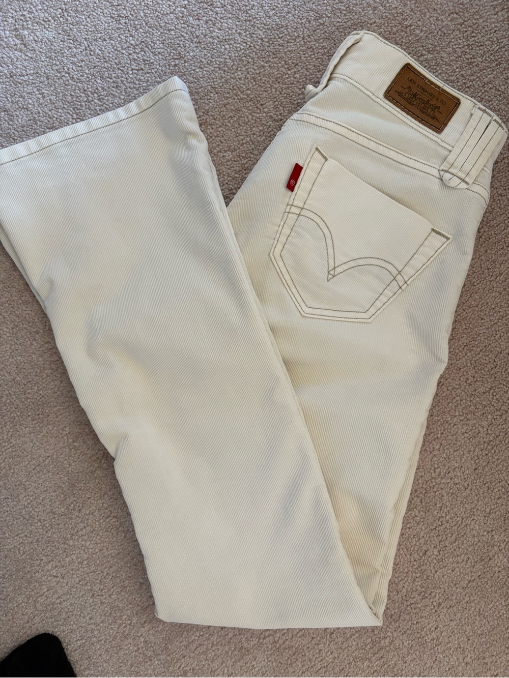 Levi’s 504 Slouch Flare Women’s Ivory/Cream Color Corduroy Jeans - 3 M